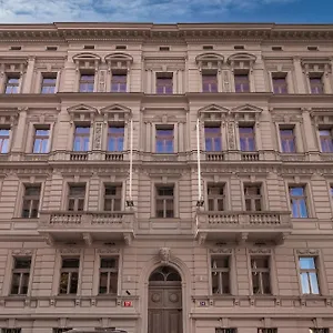 **** Aparthotel Rimska 14 Tsjechië